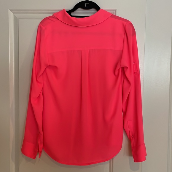 Express button down collared blouse. Size XS - Picture 2 of 4